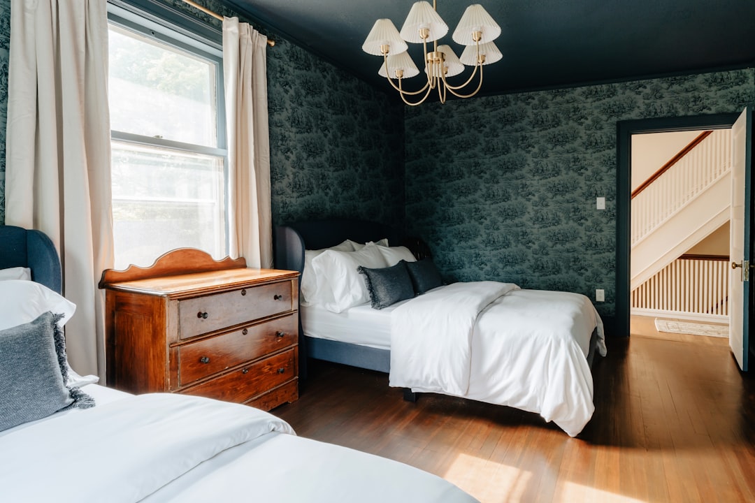 Unique bedding arrangements in eco-lodges and treehouses