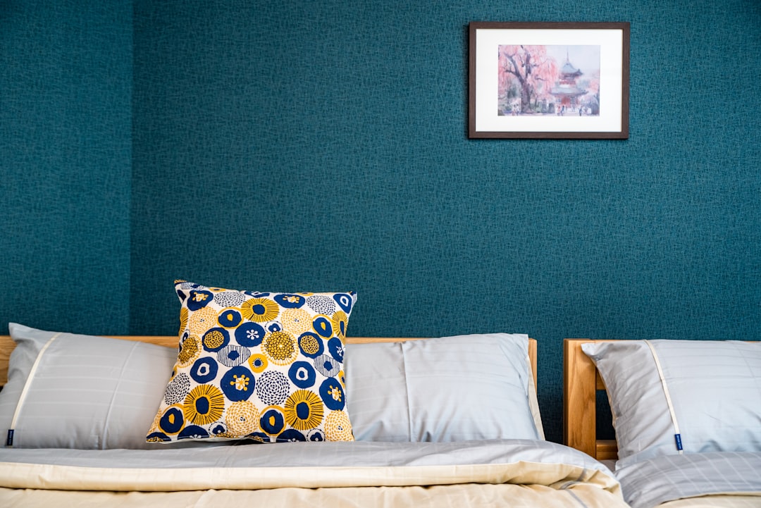 Feng Shui with Chinese bed designs