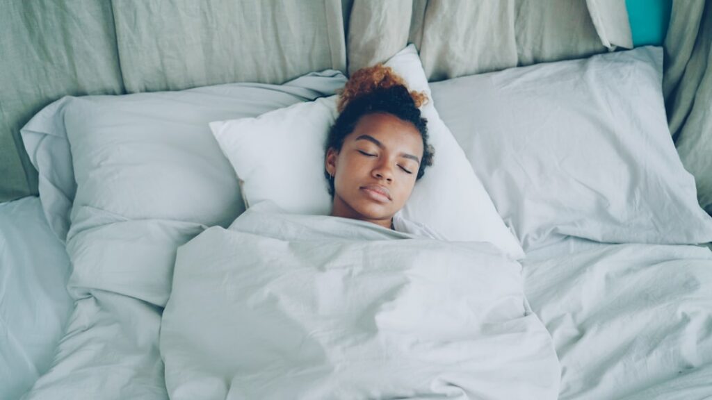 Can Bedding Be Donated? A Cozy Guide - Featured Image