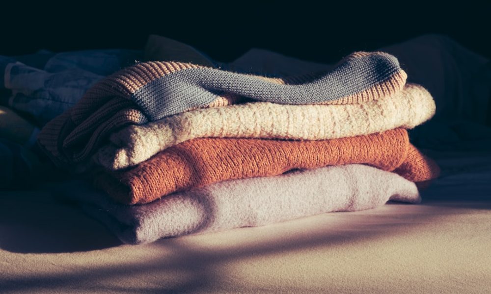 Bedding Shrink Washing Temperatures: Your Cozy Laundry Guide - Featured Image