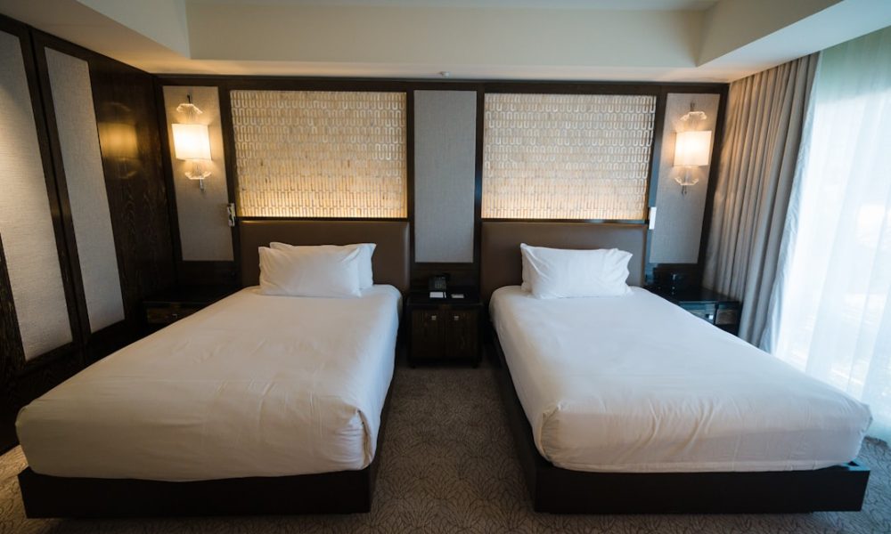 Bedding Thread Count Explained for Soft Durable Sheets - Featured Image