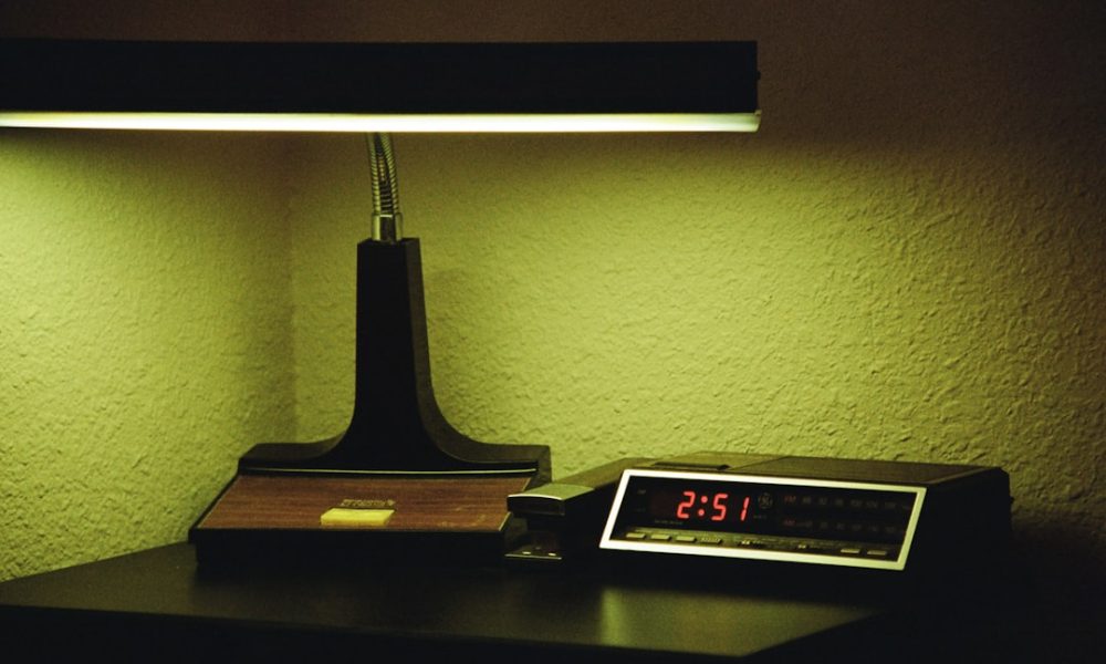 Choosing Bedside Table Lamps That Balance Style and Use - Featured Image