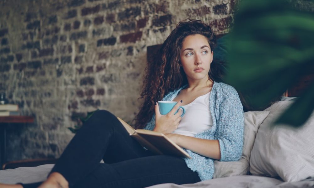 Dulane Upholstered Sleigh Bed: Elegant Comfort for Your Bedroom - Featured Image