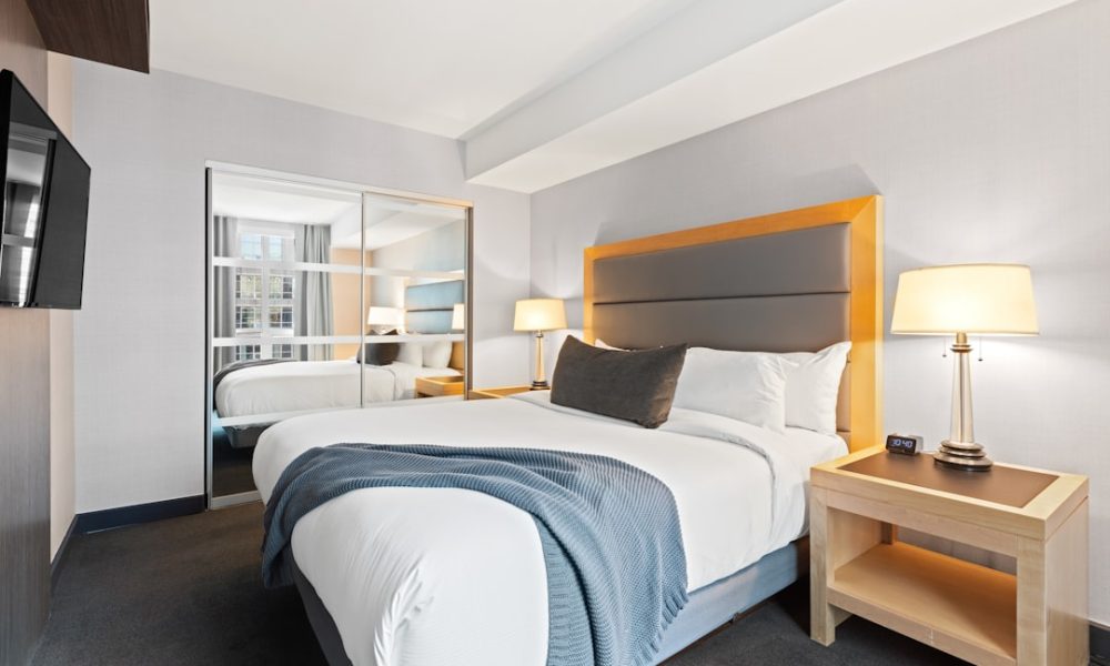 Foldable Bed Frames: How to Choose the Right One for Your Space - Featured Image