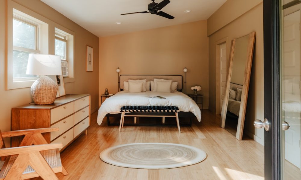 Modern vs Traditional Wardrobes: Which Style Fits Your Space Best? - Featured Image