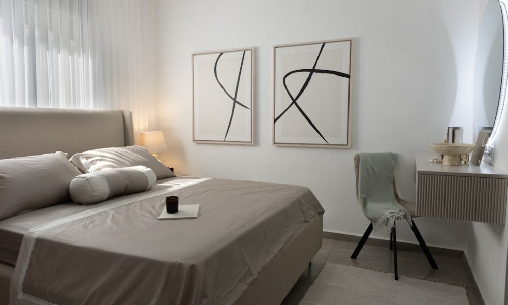 Temperature-Regulating Bedding: Sleeping Cool and Comfortable - Featured Image